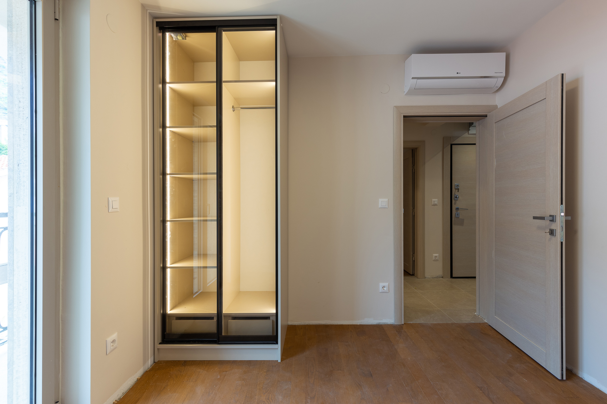 Image of Apartment - 2 Bedrooms - 1 Bathrooms for Sale in Budva-Przno-Montenegro, Image 13